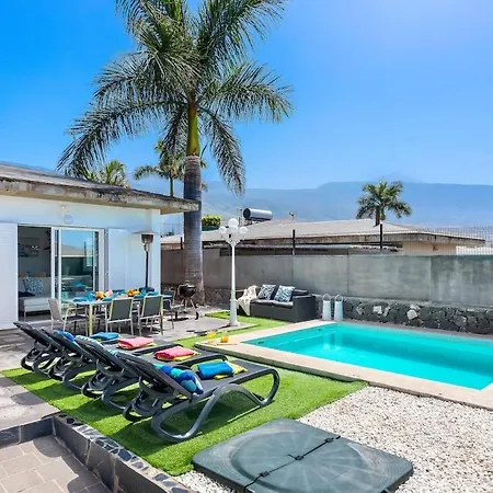 Piscina Privada Climatizada Teide Views, Bbq