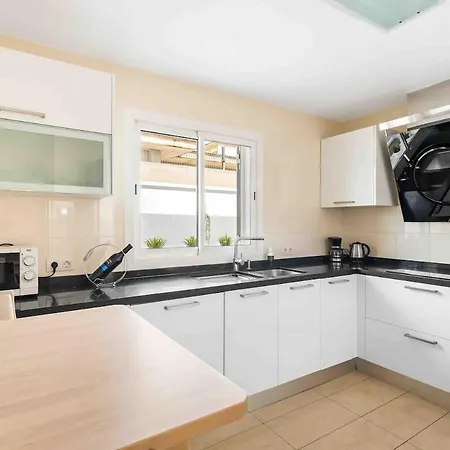 別荘 Piscina Privada Climatizada Teide Views, Bbq *