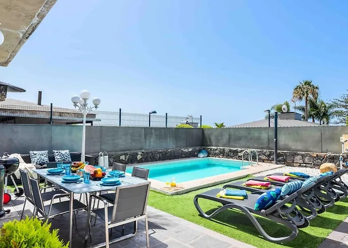 Piscina Privada Climatizada Teide Views, Bbq