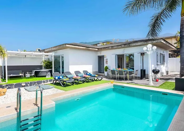 Holiday home Piscina Privada Climatizada Teide Views, Bbq *