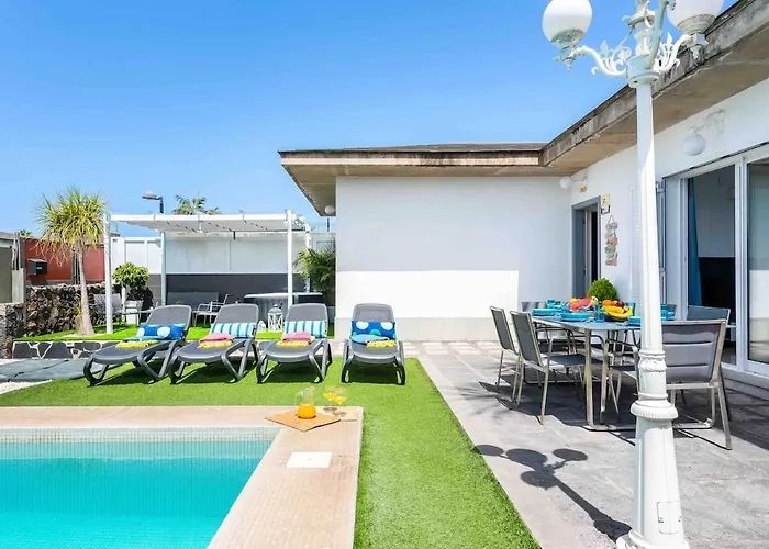 Piscina Privada Climatizada Teide Views, Bbq